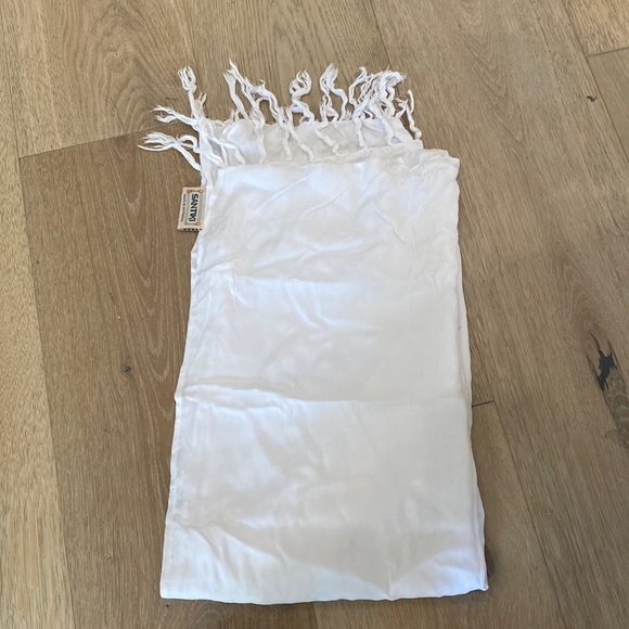 Santiki Other - Santiki Short Sarong in White